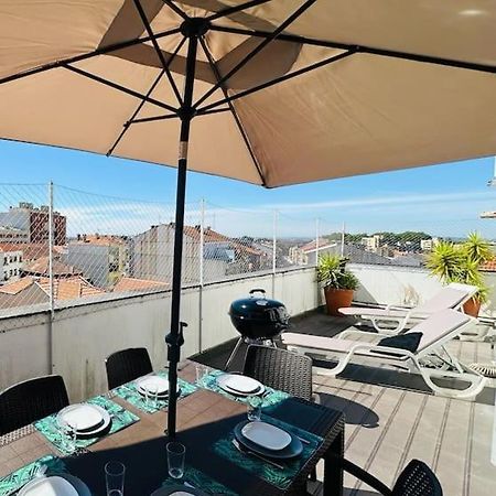 Renovado Com Ac, 2 Wc Completos, Terraco E Garagem Appartement Porto Buitenkant foto