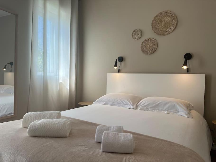 Renovado Com Ac, 2 Wc Completos, Terraco E Garagem Appartement Porto Buitenkant foto