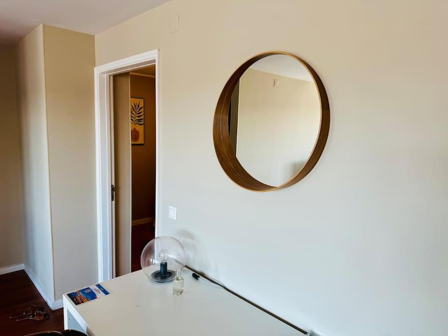 Renovado Com Ac, 2 Wc Completos, Terraco E Garagem Appartement Porto Buitenkant foto