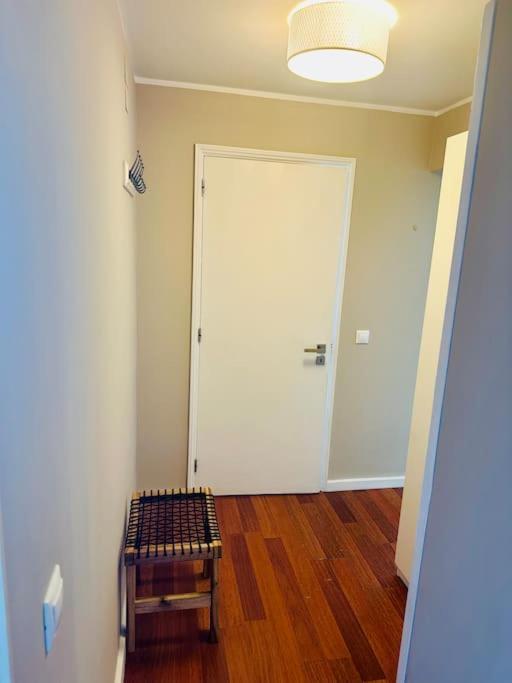 Renovado Com Ac, 2 Wc Completos, Terraco E Garagem Appartement Porto Buitenkant foto